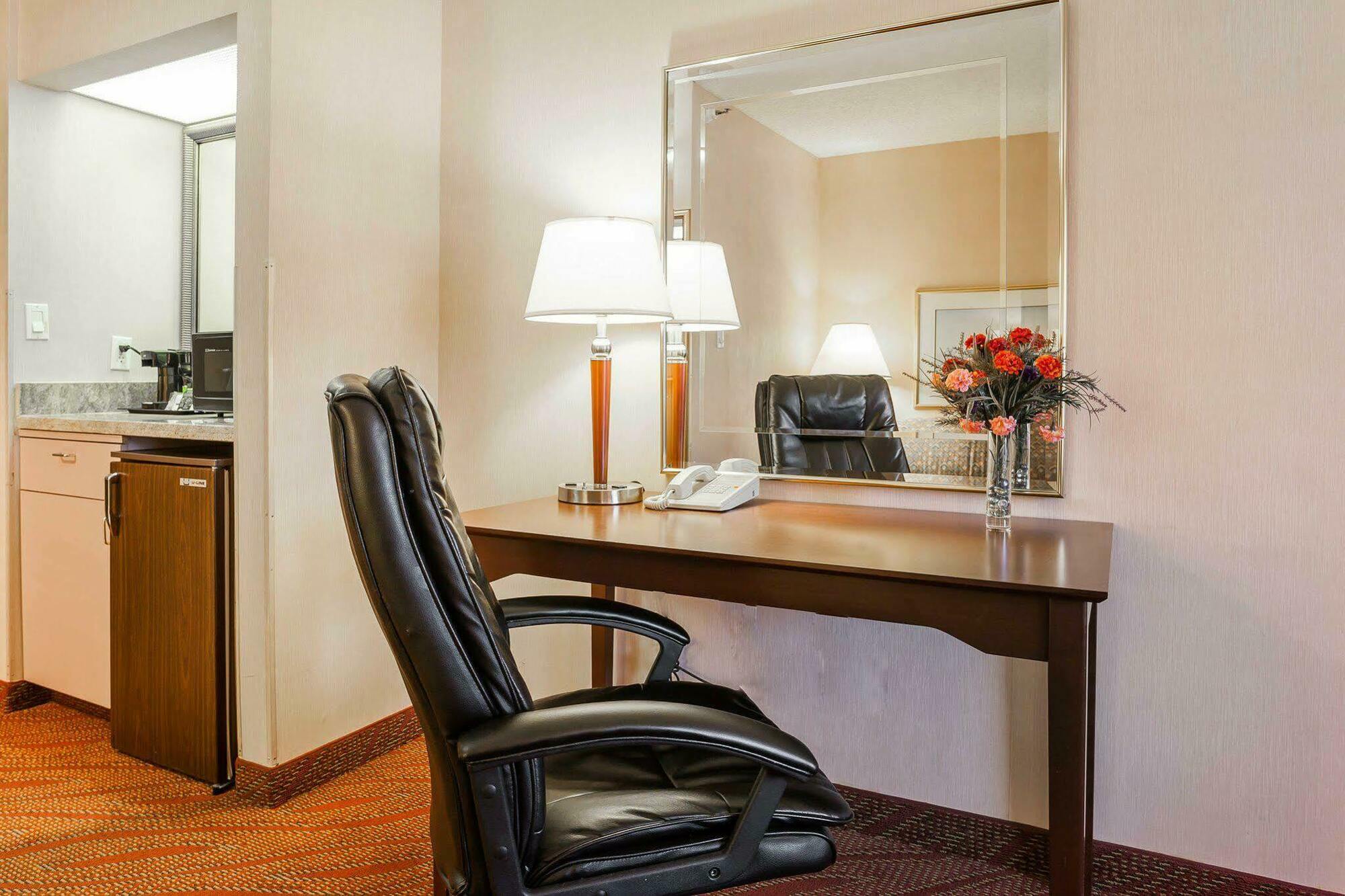 Comfort Inn & Suites Kelso - Longview Exterior foto